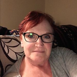 Meet your Posher, Annette